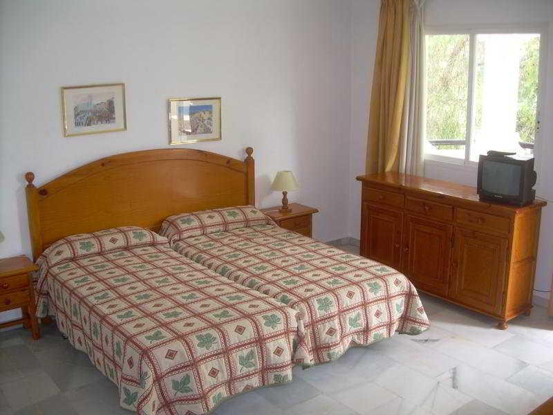Apartamentos Jardines Del Gamonal Málaga Exterior foto